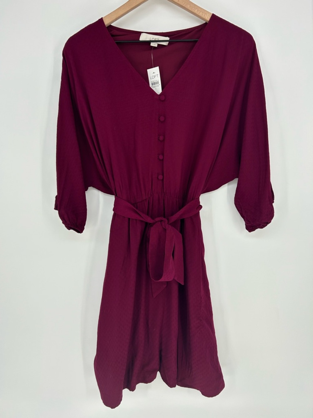 "NWT" Loft Burgundy Textured Quarter Sleeve V-Neck Mini Belted Dress- Size Small